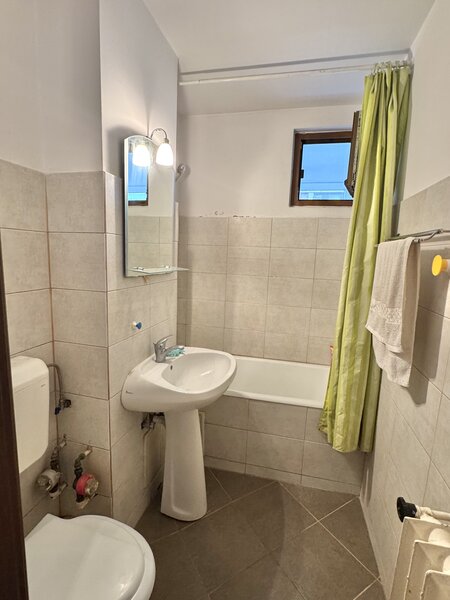 Colentina, 2 camere, 51 mp, bloc reabilitat, 15 minute de metrou,