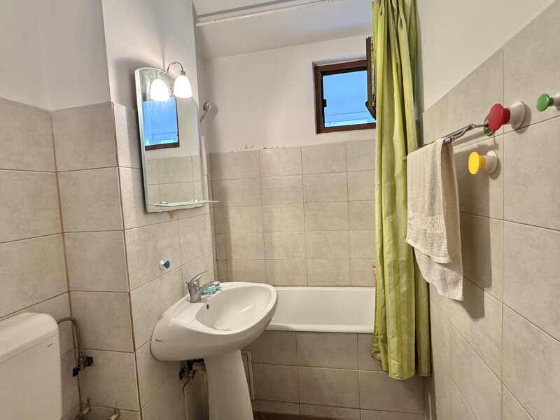 Colentina, 2 camere, 51 mp, bloc reabilitat, 15 minute de metrou,